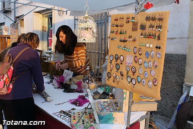 El pasado fin de semana tuvo lugar la V Feria de Navidad y el Regalo de la Avenida de Lorca - 8