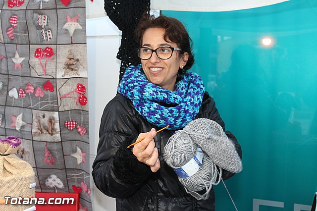 El pasado fin de semana tuvo lugar la V Feria de Navidad y el Regalo de la Avenida de Lorca - 18