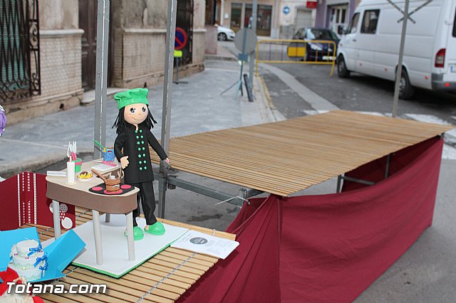 El pasado fin de semana tuvo lugar la V Feria de Navidad y el Regalo de la Avenida de Lorca - 39