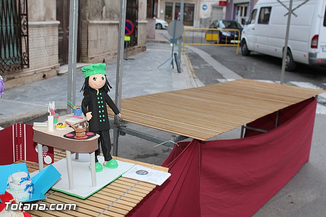 El pasado fin de semana tuvo lugar la V Feria de Navidad y el Regalo de la Avenida de Lorca - 39