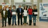 La Universidad de Murcia entrega los premios de los concursos de carteles y fotoperiodismo cientfico