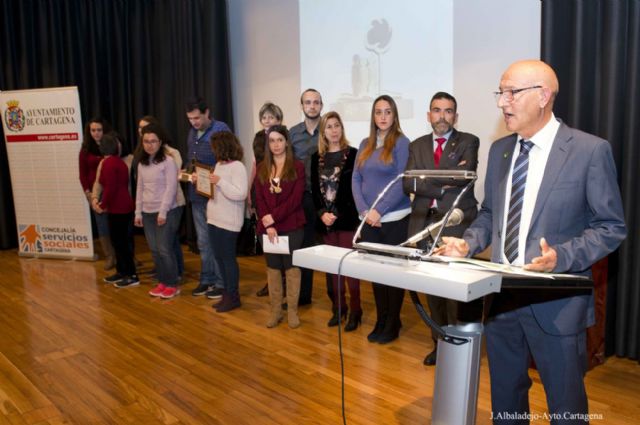 Inmaculada Bernal y la Fundación SOI, distinguidos en los Premios al Compromiso Voluntario - 2, Foto 2