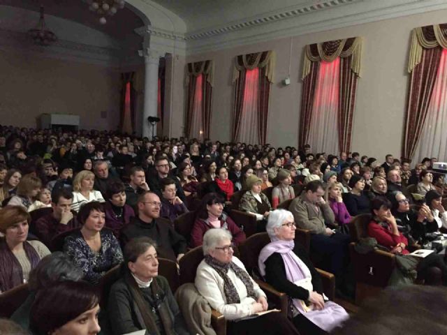 La exposición de las ciudades que integran la ruta 'Huellas de Teresa' viaja a Ucrania - 1, Foto 1