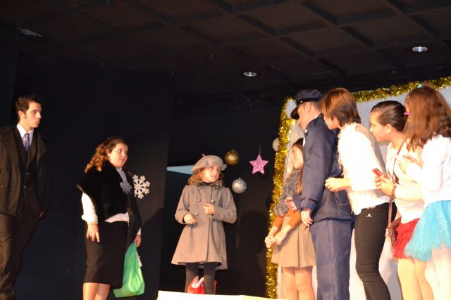Los escolares e Imagine llenan de teatro la Navidad - 2, Foto 2