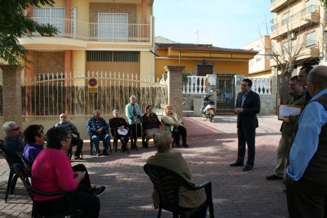 El Ayuntamiento inicia una experiencia piloto con el Servicio de Información y Tramitación Administrativa a Domicilio para mayores - 3, Foto 3