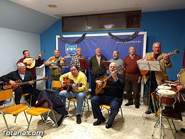 El PP de Totana celebró una cena de convivencia para celebrar las próximas Navidades, Foto 1