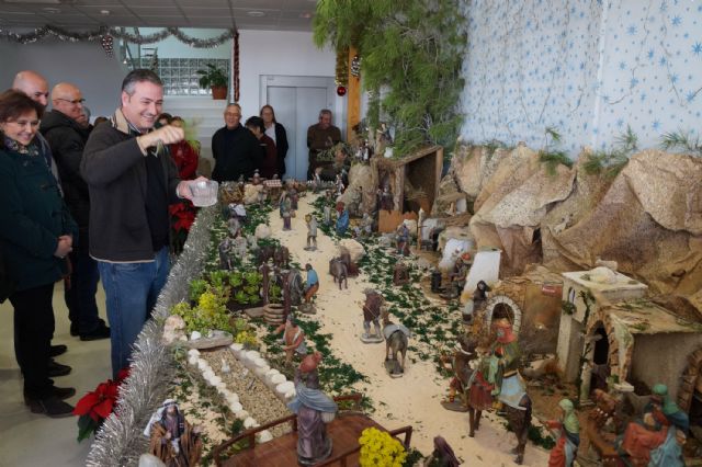 El Centro de las Personas Mayores torreño ya vive la Navidad a tope - 2, Foto 2