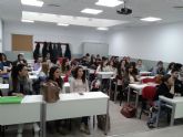 Los alumnos de la Escuela de Enfermera de Cartag na inician sus clases en las instalaciones del Rosell