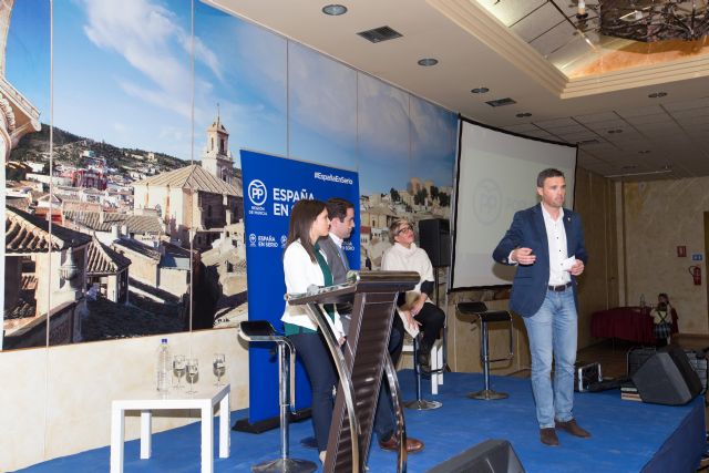 Teodoro García y Noelia Arroyo piden votar al PP para que la Región de Murcia tenga un aliado en Madrid - 2, Foto 2