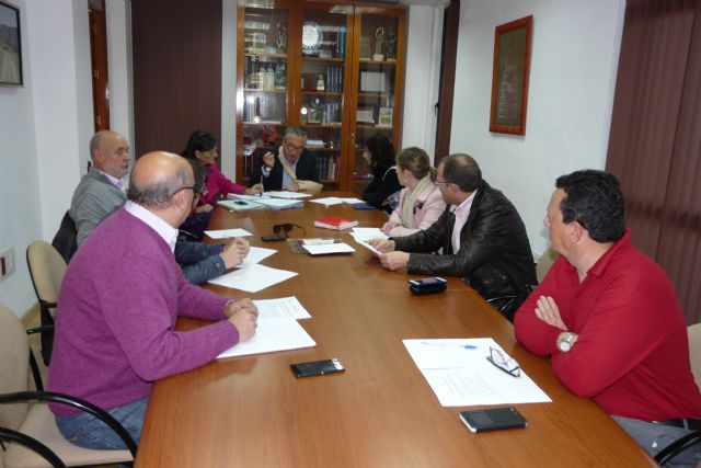 Declaración del Alcalde y Junta Municipal de Portavoces del Ayuntamiento sobre la brutal agresión a Rajoy - 1, Foto 1