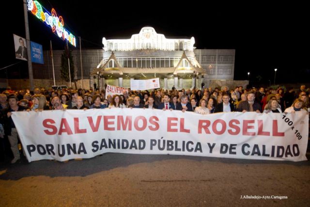 Cartagena salió a la calle para manifestarse por el Rosell - 1, Foto 1