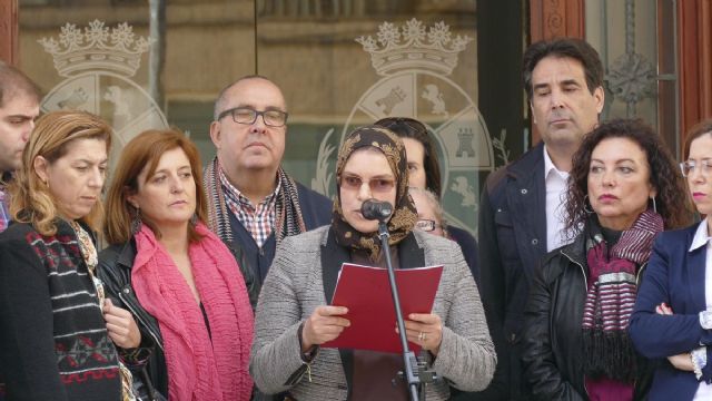 El Día Internacional del Migrante culmina con la lectura de un manifiesto en el Palacio Consistorial - 5, Foto 5