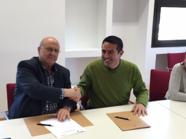 Los empresarios del Parque Industrial Oeste y el Ayuntamiento de Alcantarilla firman el convenio de colaboración - 4, Foto 4