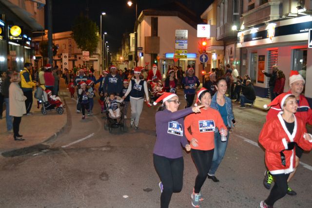 La I Christmas Family Run  congregó a 150 personas - 1, Foto 1