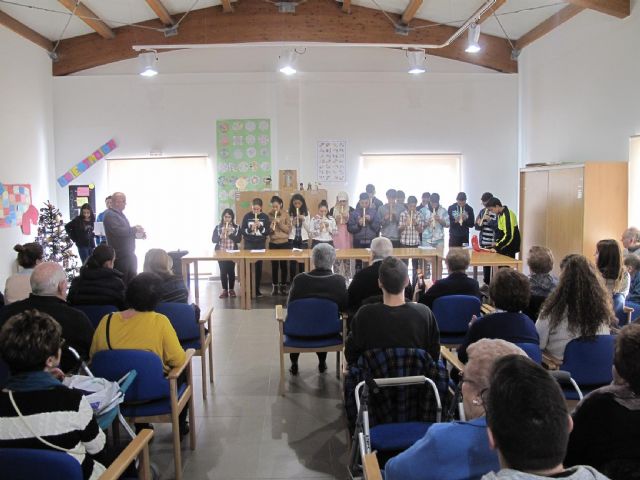 Felicitación navideña a los usuarios de los Centros de Día de El Algar y Los Dolores - 3, Foto 3