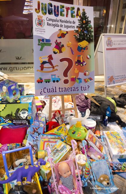 La Plaza San Sebastián se llenó de música y juguetes - 2, Foto 2