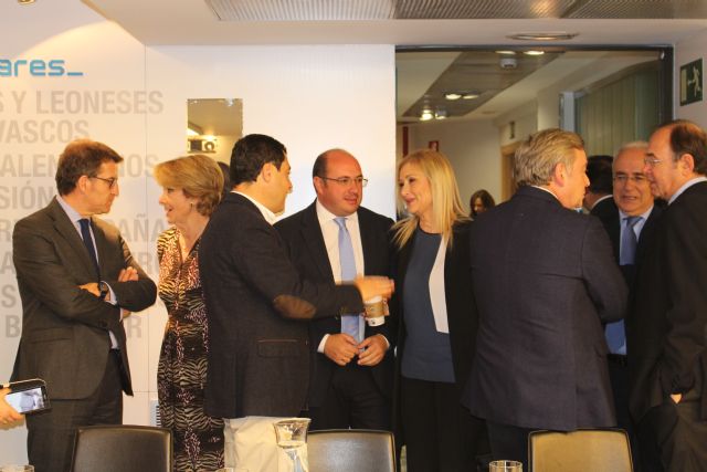 Pedro Antonio Sánchez: Nuestra responsabilidad para que España no se frene es que gobierne el partido al que han votado la mayoría de los españoles - 2, Foto 2