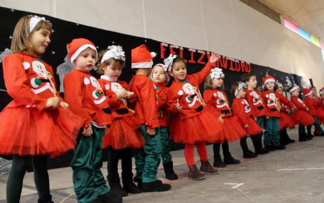 Los alumnos de los colegios de Puerto Lumbreras celebran las Fiestas de Navidad 2015 - 2, Foto 2