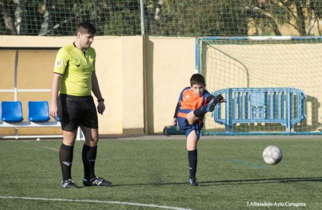 F.C. Féminas Pinatar y A.D. La Soledad Féminas Blue lideran la clasificación en féminas - 4, Foto 4