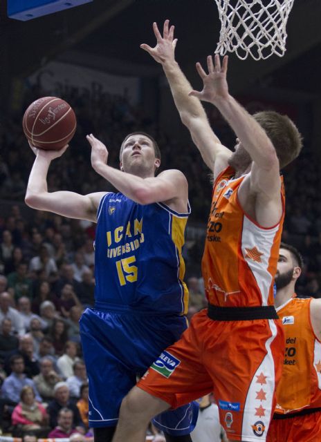 La buena defensa no bastó para ganar al líder - 4, Foto 4