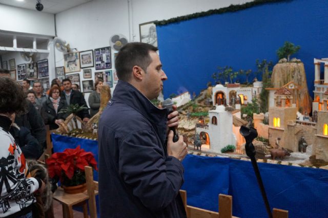 Ya luce el belén de la peña L'Almazara torreña - 5, Foto 5