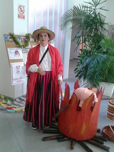 Los usuarios del Centro de Día con Enfermedad Mental representan un Belén Viviente con motivo de su fiesta de la Navidad, Foto 9