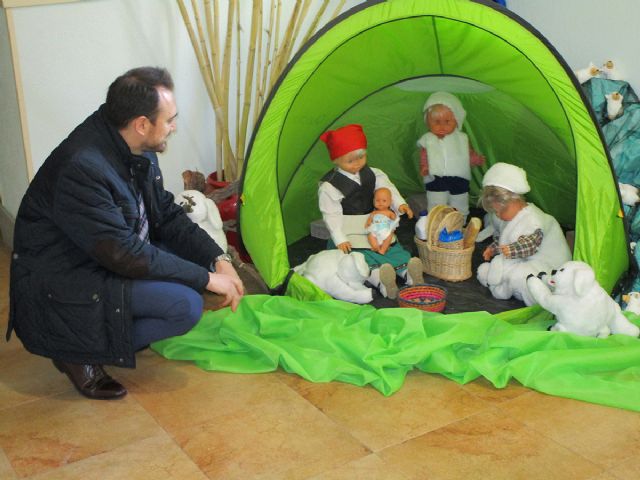 Los Jóvenes Empresarios donan 1.200 euros al Centro de Primera Acogida Cardenal Belluga - 1, Foto 1