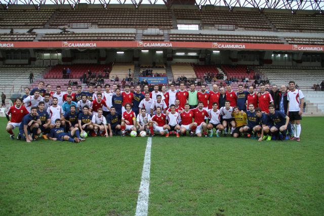 Triangular de fútbol entre alumnos de Medicina de la UCAM, de la Universidad de Murcia y la Balompédica Murciana de Medicina - 2, Foto 2