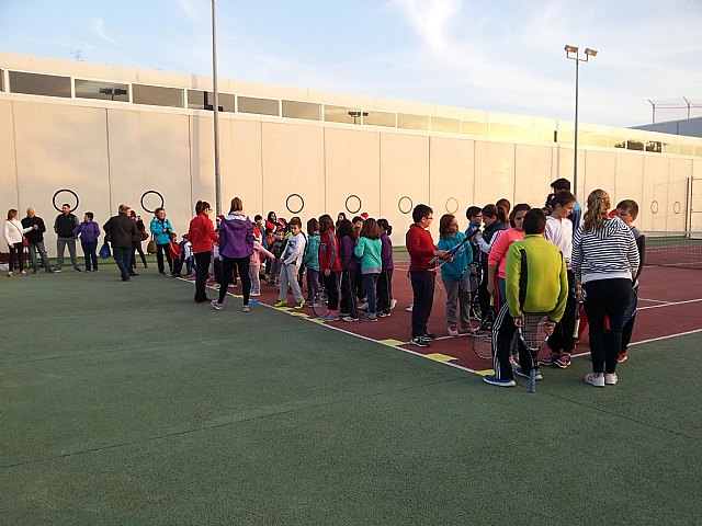 Finalizan las clases de la escuela de tenis Kuore con el campeonato navideño en el polideportivo 6 de diciembre - 5