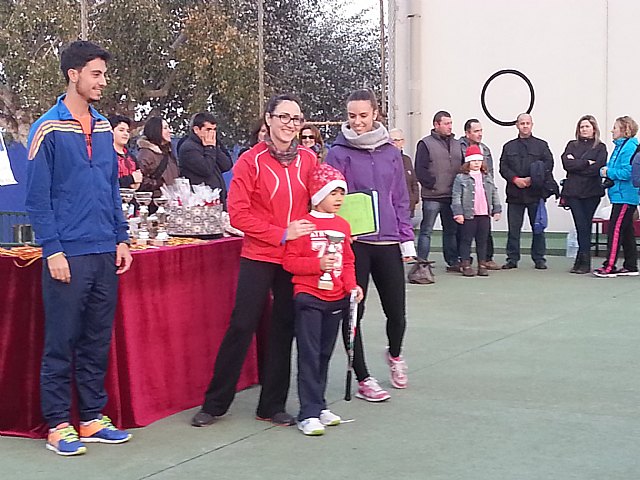 Finalizan las clases de la escuela de tenis Kuore con el campeonato navideño en el polideportivo 6 de diciembre - 8
