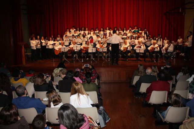 Los alumnos de la Escuela Municipal de Música protagonizan sendos conciertos de villancicos - 2, Foto 2