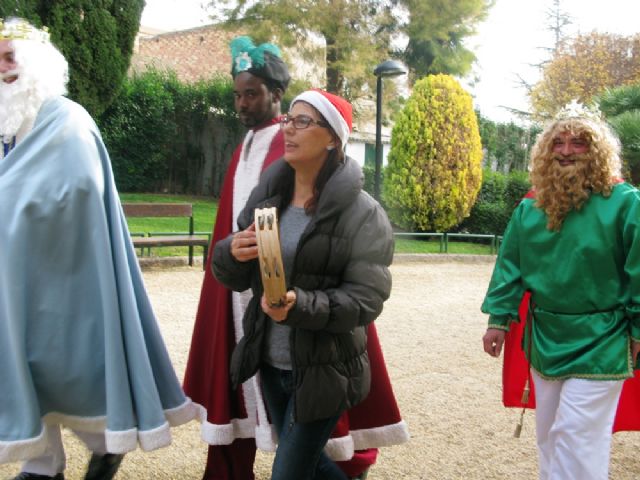 The educational community of the Children Municipal School "Clara Campoamor" celebrates the traditional celebration of Christmas and visit of the Magi, Foto 6