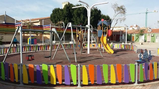 El Ayuntamiento de Murcia continúa con el plan de mejora de zonas de juegos infantiles - 1, Foto 1