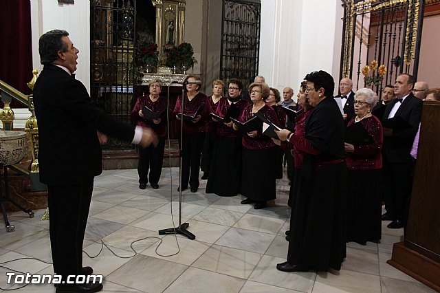 La Coral Santiago cant la misa de Navidad, el 25 de diciembre - 10