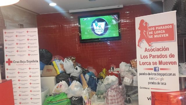 La primera GRAN QUEDADA SOLIDARIA organizada por Asociación Los Parados de Lorca se mueven con la colaboración de Cruz Roja, ha sido todo un éxito. - 1, Foto 1