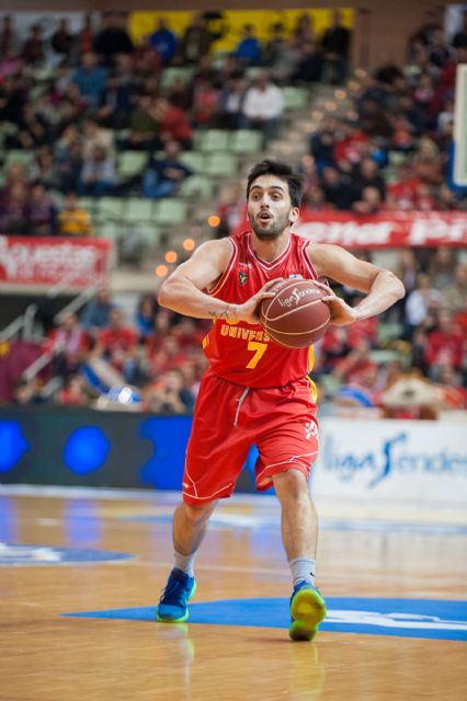 El UCAM Murcia sufre y gana - 1, Foto 1