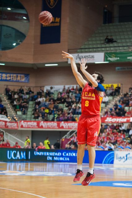 El UCAM Murcia sufre y gana - 4, Foto 4