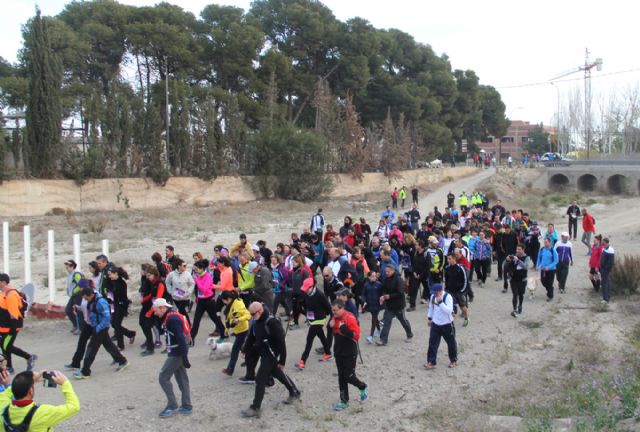 Cerca de 400 deportistas participan en la VI Subida a la Sima del Cabezo de La Jara de Puerto Lumbreras - 1, Foto 1