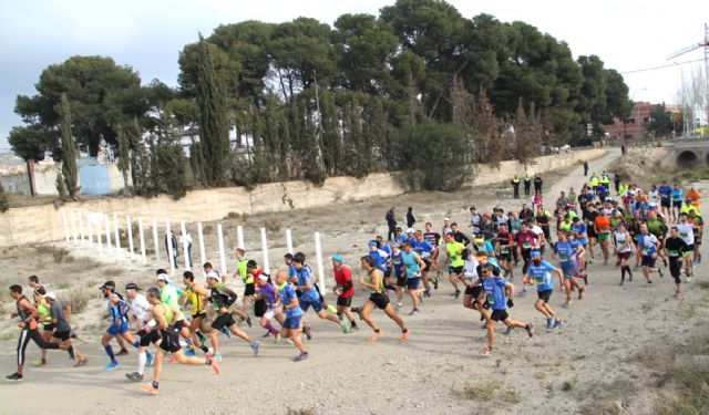 Cerca de 400 deportistas participan en la VI Subida a la Sima del Cabezo de La Jara de Puerto Lumbreras - 2, Foto 2