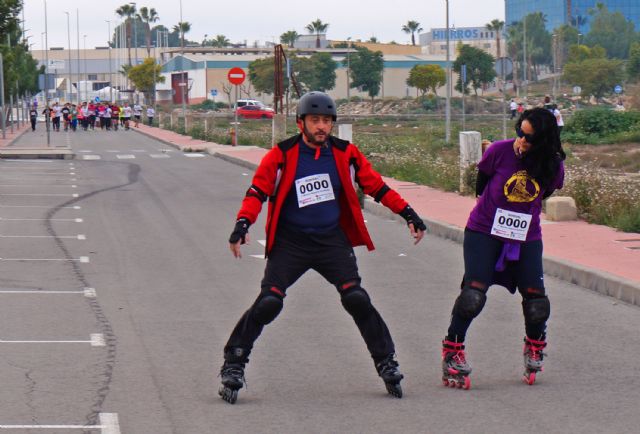 La II Marcha del Deporte Solidario torreña recoge más de 3.500 kilos de alimentos - 3, Foto 3