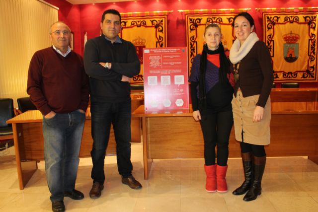 El Ayuntamiento de Bullas promueve una campaña para el fomento del reciclaje de residuos que lleva por título Cuánto dinero se tira en Bullas - 1, Foto 1