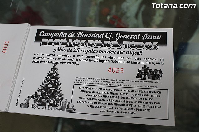Mañana sábado 2 de enero se realizarán diversos actos con motivo de la campaña de Navidad llevada a cabo por comercios de la Calle General Aznar, Foto 1