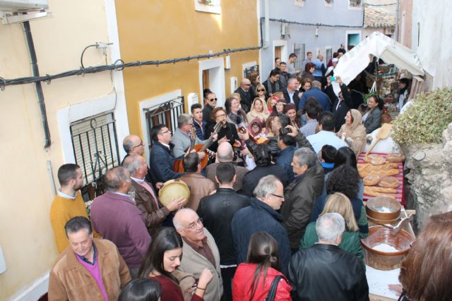 Centenares de personas visitan 'El Zacatín', el primero del año dedicado a la música de raíz y en el que se pudo ver la recreación de un Belén Viviente - 3, Foto 3