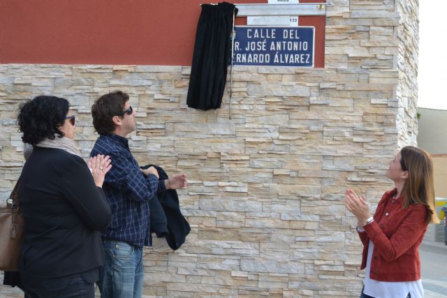 Águilas dedica una calle al doctor José Antonio Bernardo Álvarez - 2, Foto 2