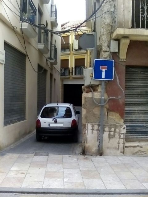 El PSOE exige actuaciones urgentes en Calle Echegaray ante los problemas de acceso y por el riesgo de desprendimientos - 5, Foto 5