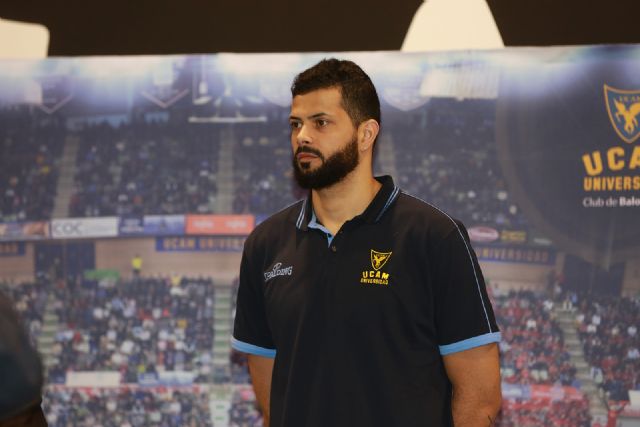 He vuelto porque aquí me siento feliz y sonrío - 1, Foto 1