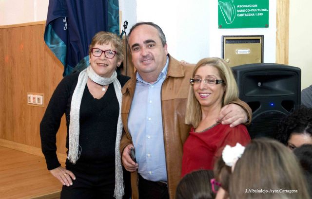 El local social del Ensanche recibió a los Reyes Magos - 2, Foto 2