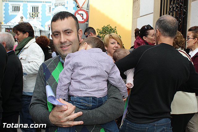 El III desayuno solidario a beneficio de Critas recaud unos 50 Kg de comida y 65 juguetes - 3