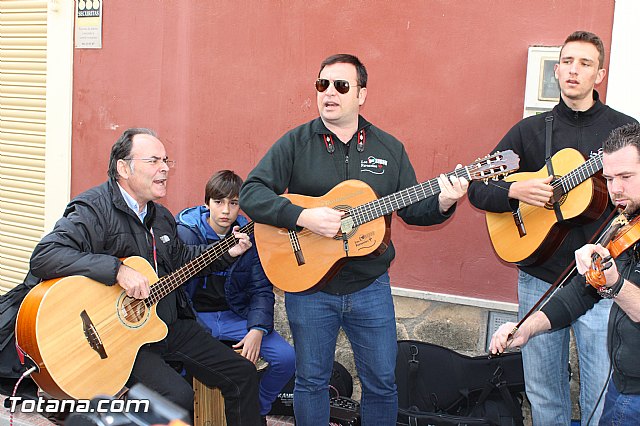 El III desayuno solidario a beneficio de Critas recaud unos 50 Kg de comida y 65 juguetes - 30