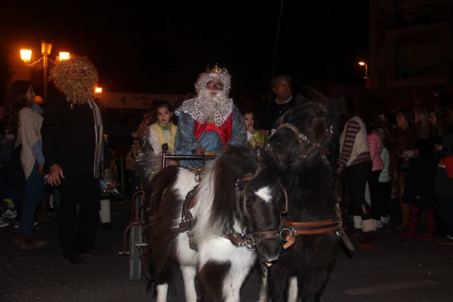 Los Reyes Magos recorren Jumilla en tres majestuosas carrozas - 4, Foto 4